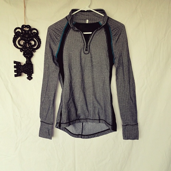 American Eagle Outfitters Jackets & Blazers - AEO lightweight jacket